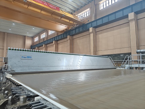 稀釋水橫幅定量調節型水力式流漿箱